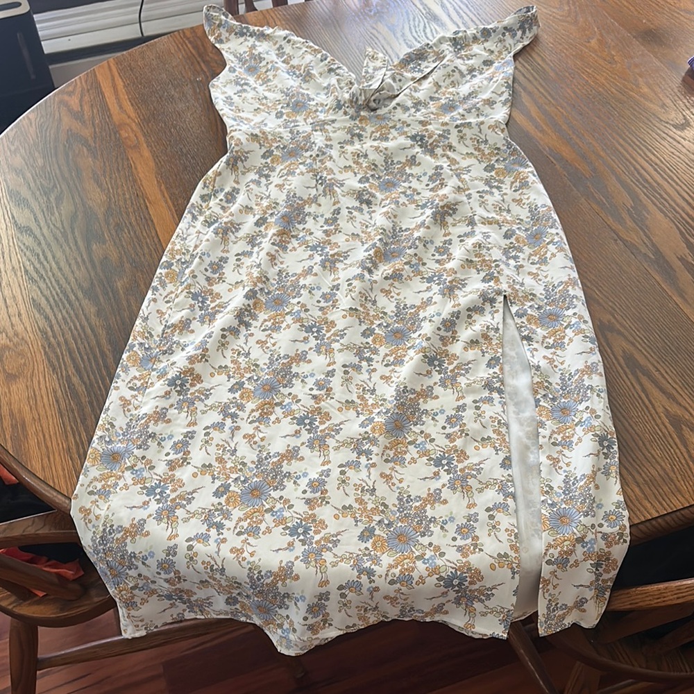 Abercrombie & Fitch Cream Floral Dress